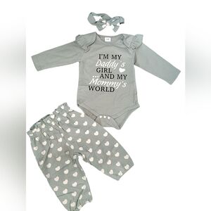 Boutique Light Green Baby Girl 3-Piece Outfit with Heart Pattern-- 3-6 Months